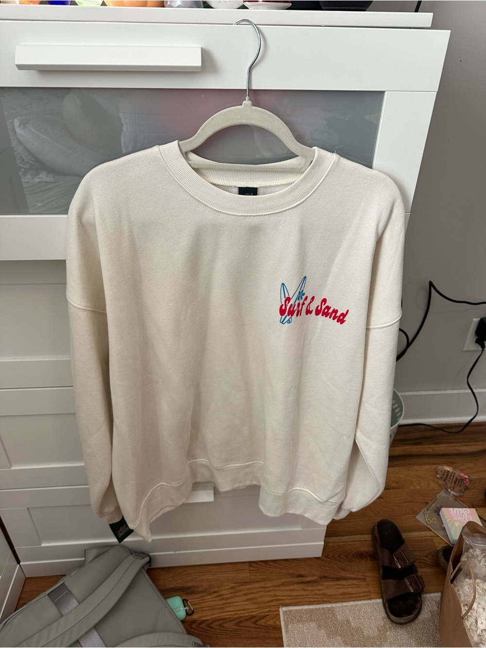 wild fable Cream Crewneck Sweatshirt with Red & Blue Logo